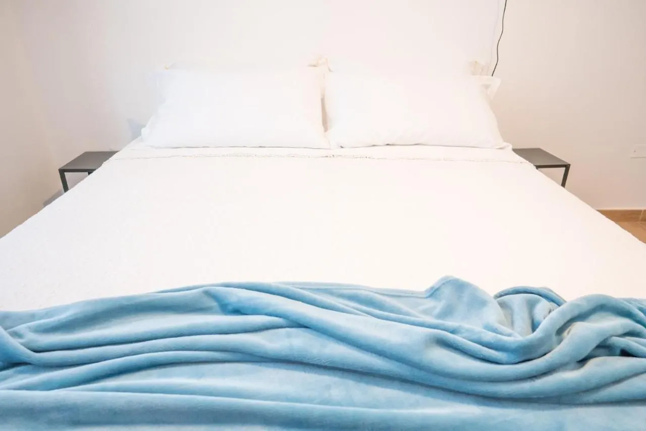 Minimalist Chic A Villanova 3Bdr - 2Bth - Wifi Cagliari